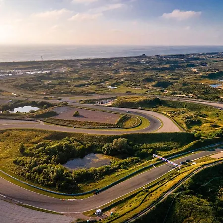 View With A With Private Parking Feriehus *